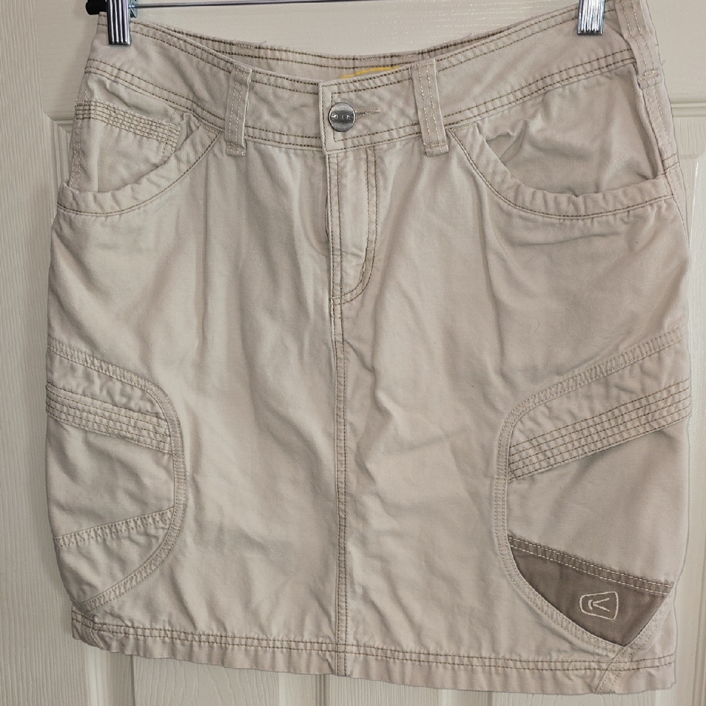 Keen Beige Mini Skirt‎